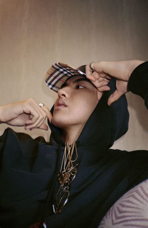 kris wu burberry cap|Burberry drops collaboration with Kris Wu .